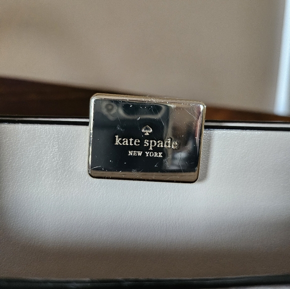 Kate Spade Leather Satchel ! EUC! - Picture 2 of 15